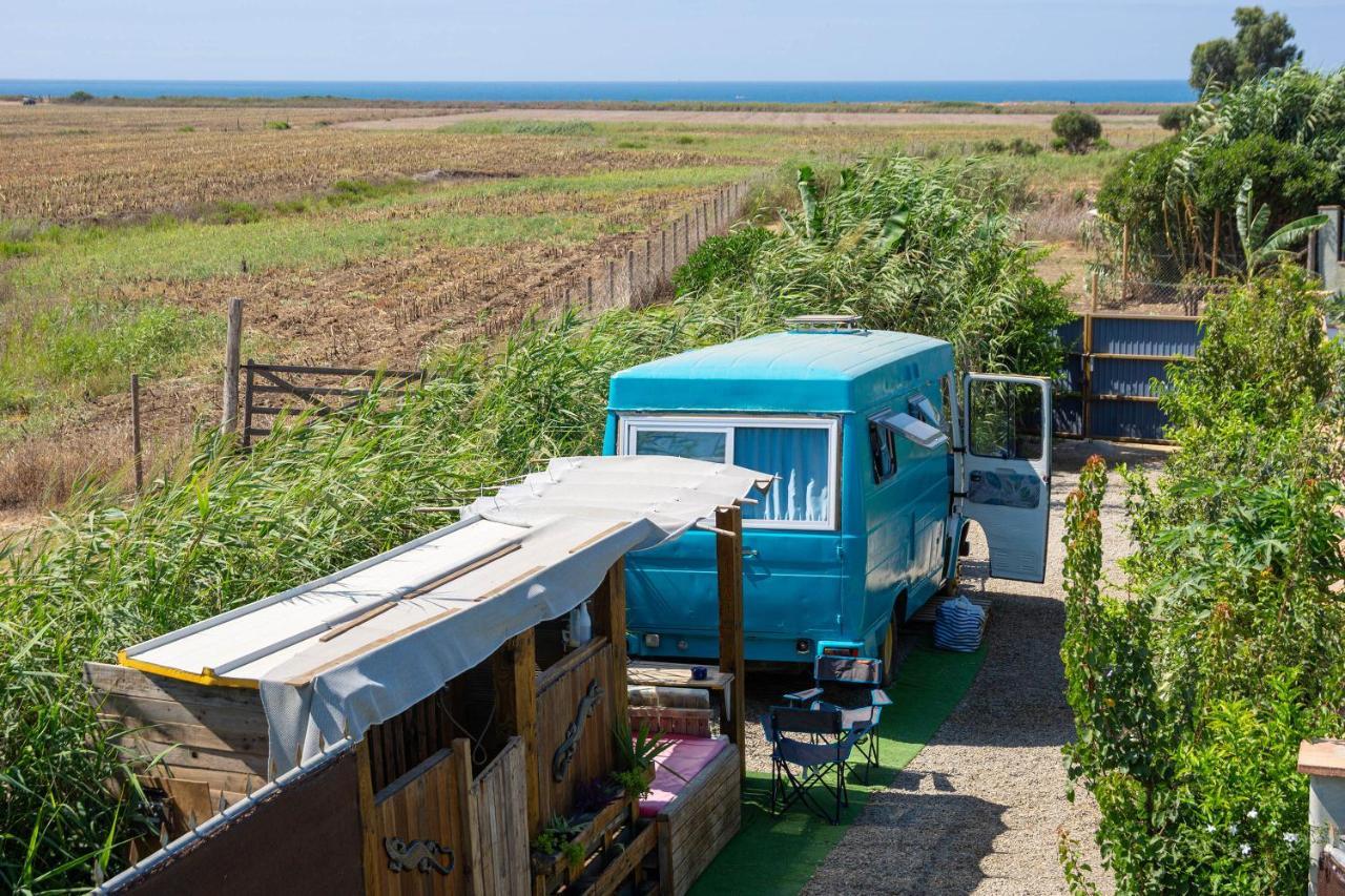 JABUTI Autocaravana con porche y aparcamiento Cádiz Exterior foto